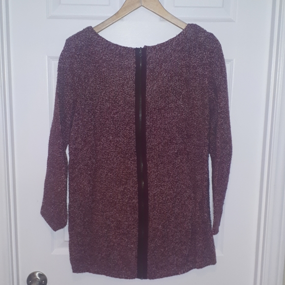 Pink sweather - Picture 2 of 2